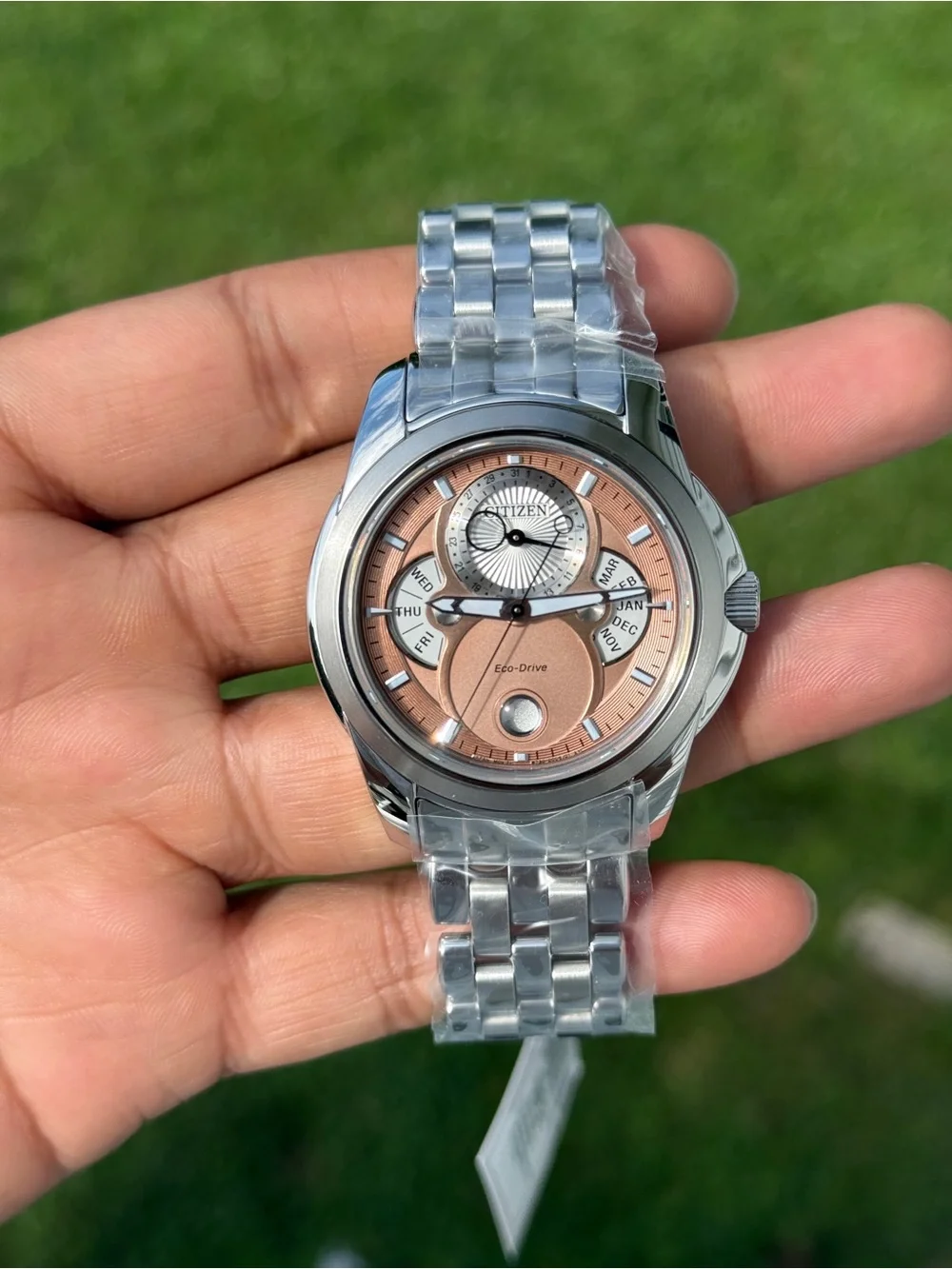 Citizen Eco-Drive Calendrier men’s Chronograph Watch with Salmon Pink Dial